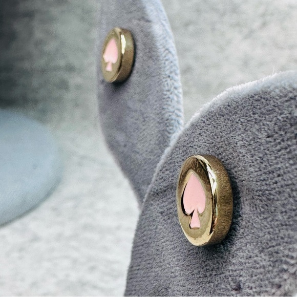 Kate Spade - Spot the Spade stud Earrings, yellow gold and pale pink enamel - Picture 5 of 6